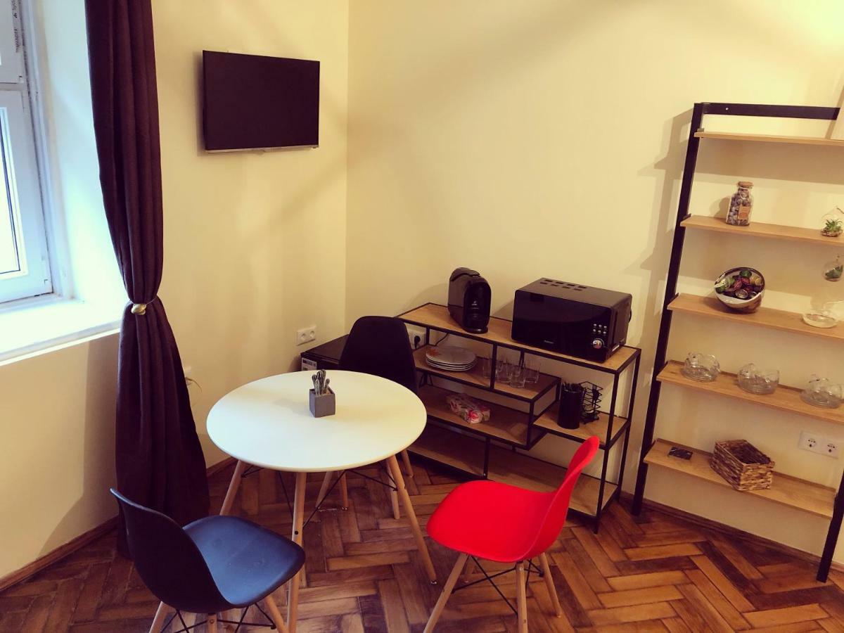 Appartement Studio Gh. Lazar à Sibiu Extérieur photo